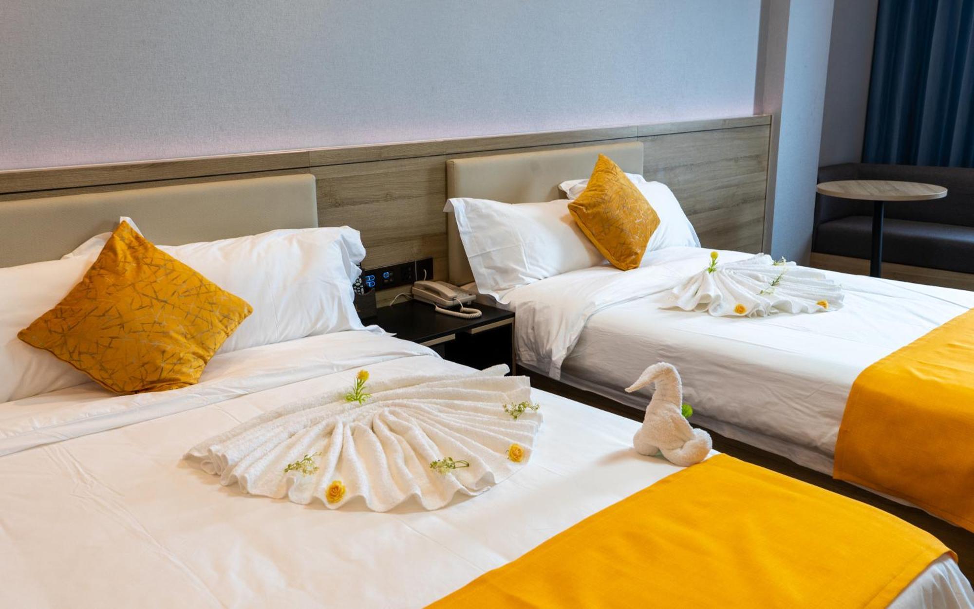 G.C Royal Hotel Accra Room photo